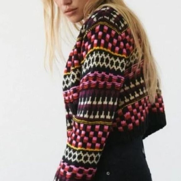 Zara Jacquard Chunky Cable Knit  Cropped Pocket Button Winter Cardigan Sweater - Picture 3 of 12